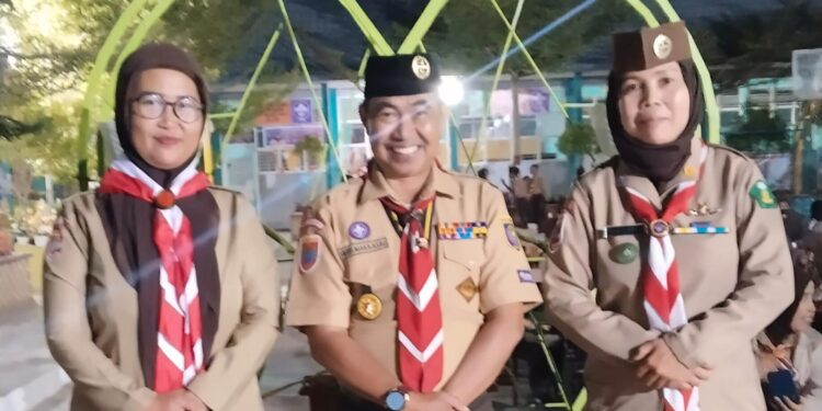 UPT SD Inpres 12/79 Nusa Utus Pembina Pramuka Ikuti KMD Golongan Penggalang