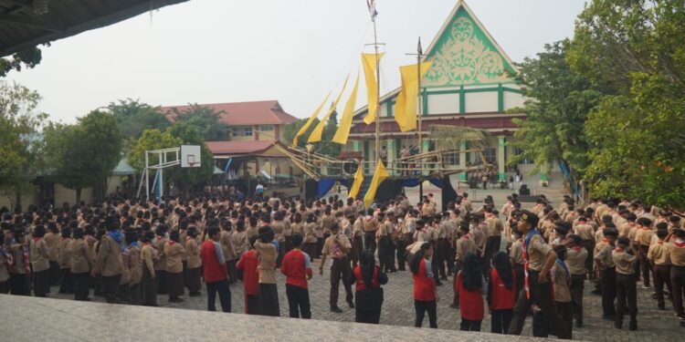 Ka Kwarda Kepri Buka Perkemahan Penerimaan Tamu Ambalan SMA Negeri 2 Tanjungpinang