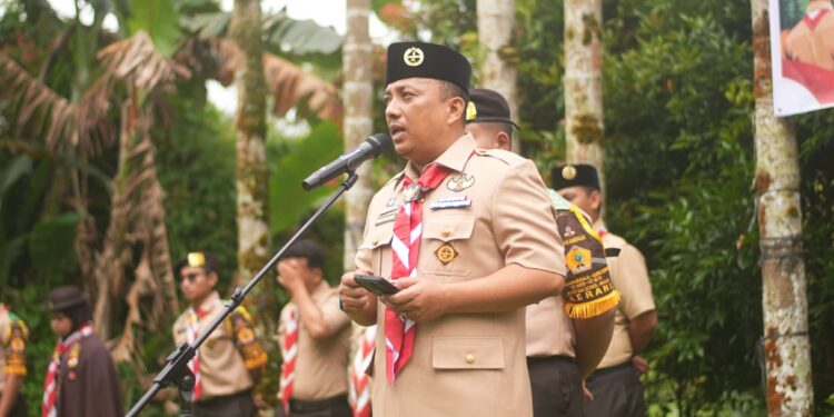 Ketua Kwarcab Gerakan Pramuka Kota Medan Buka Kemah Pelajar Pancasila Cintai Negeri SMA Al Fityan School Medan