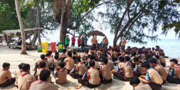 Lestarikan Ekosistem Pesisir, Saka Kalpataru Kepulauan Seribu Gelar Restorasi Lingkungan