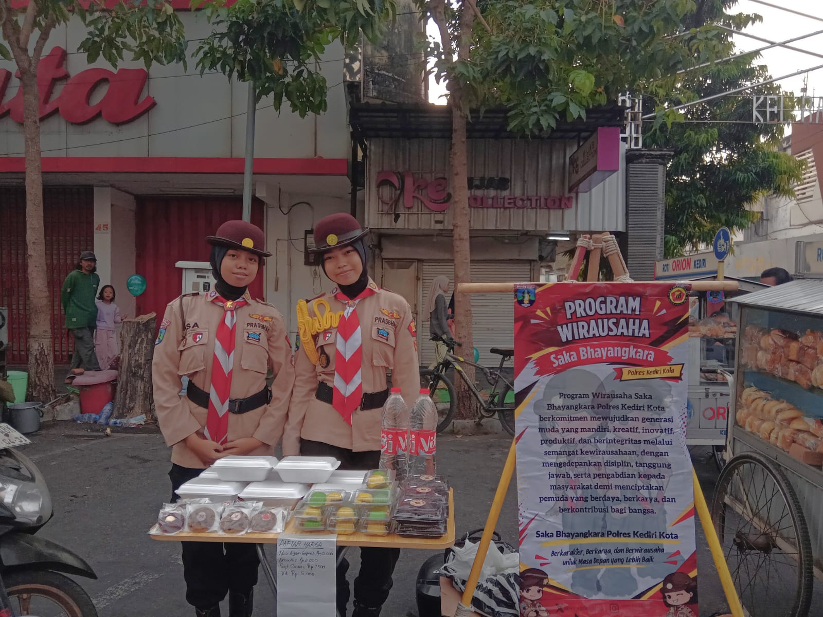Tumbuhkan Kemandirian dan Jiwa Wirausaha, Saka Bhayangkara Kota Kediri Gelar Usaha di CFD